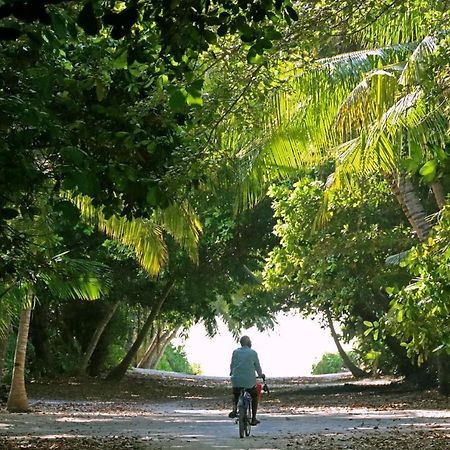 Kiha Beach Hotel Dharavandhoo Exterior photo