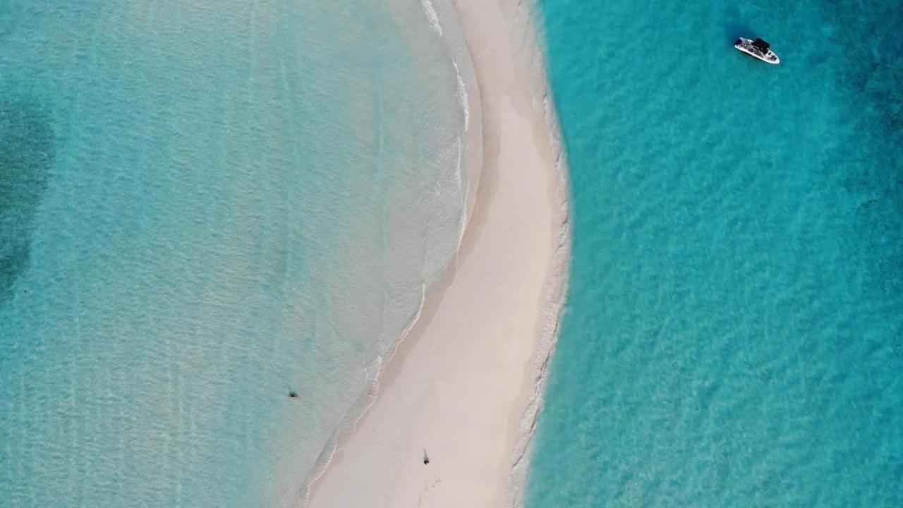 Kiha Beach Hotel Dharavandhoo Exterior photo