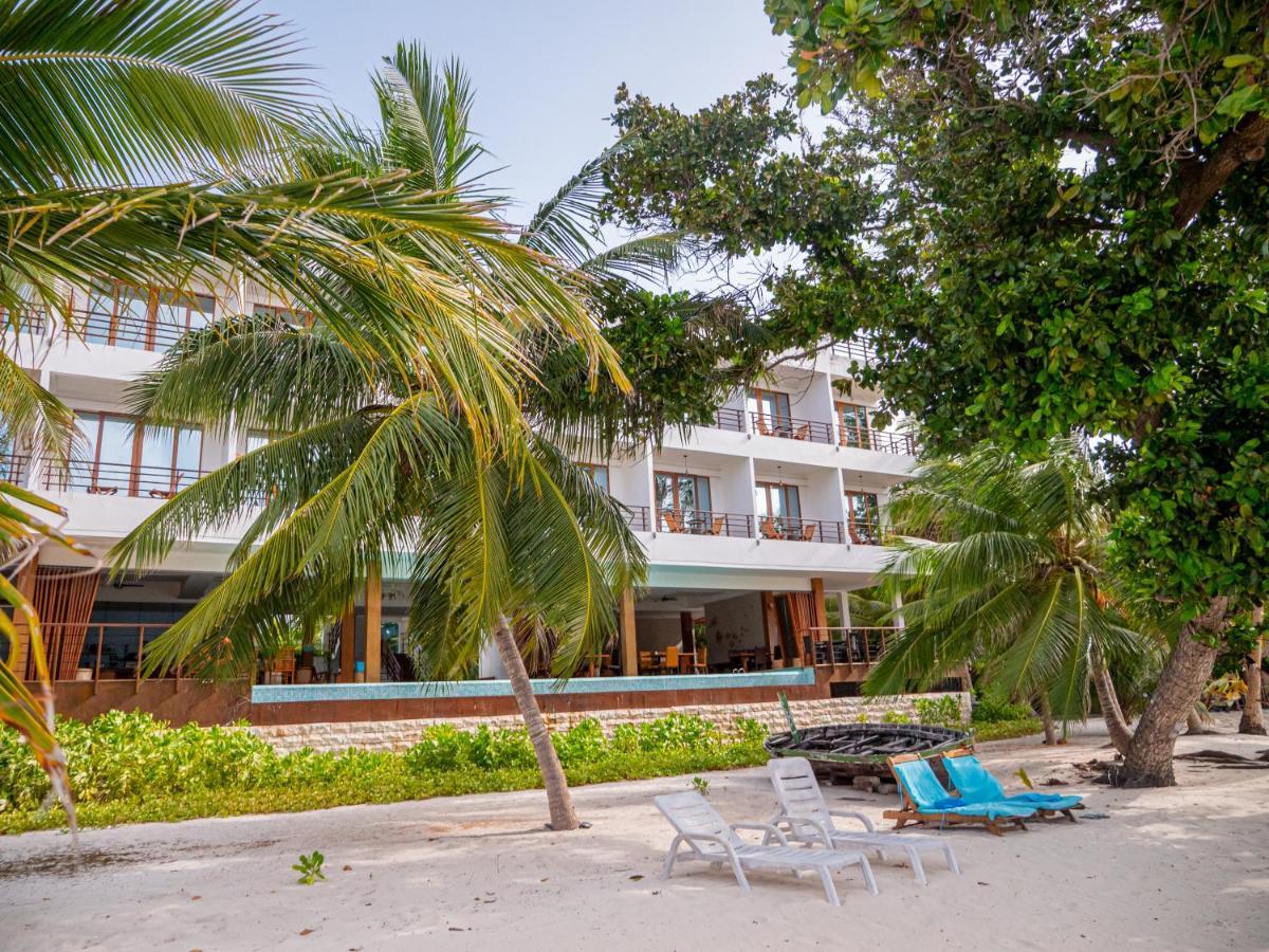 Kiha Beach Hotel Dharavandhoo Exterior photo